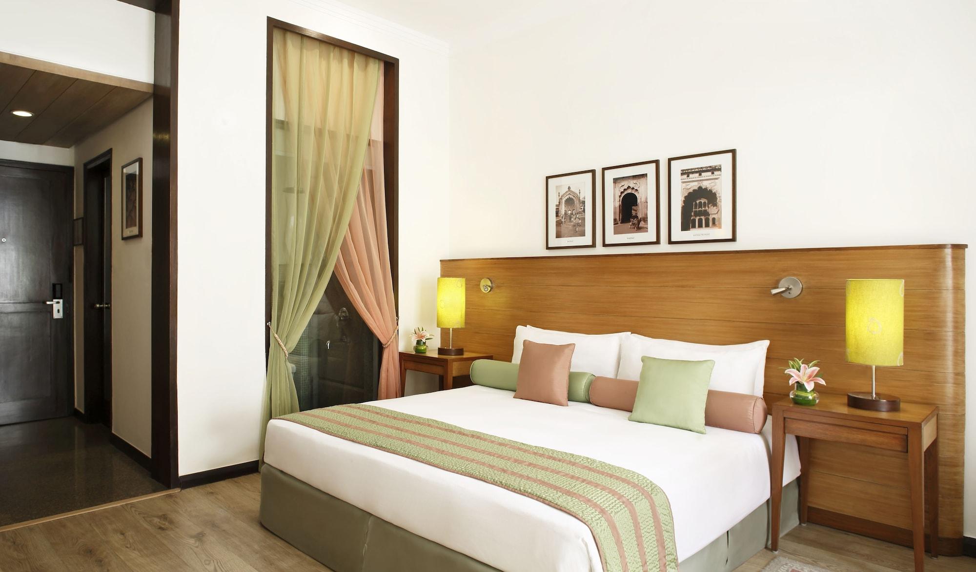 Taj Mahal Lucknow Hotel Eksteriør billede