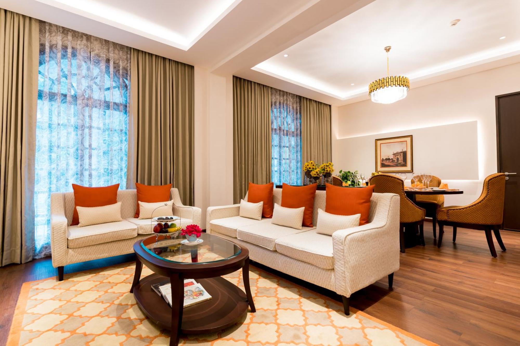 Taj Mahal Lucknow Hotel Værelse billede