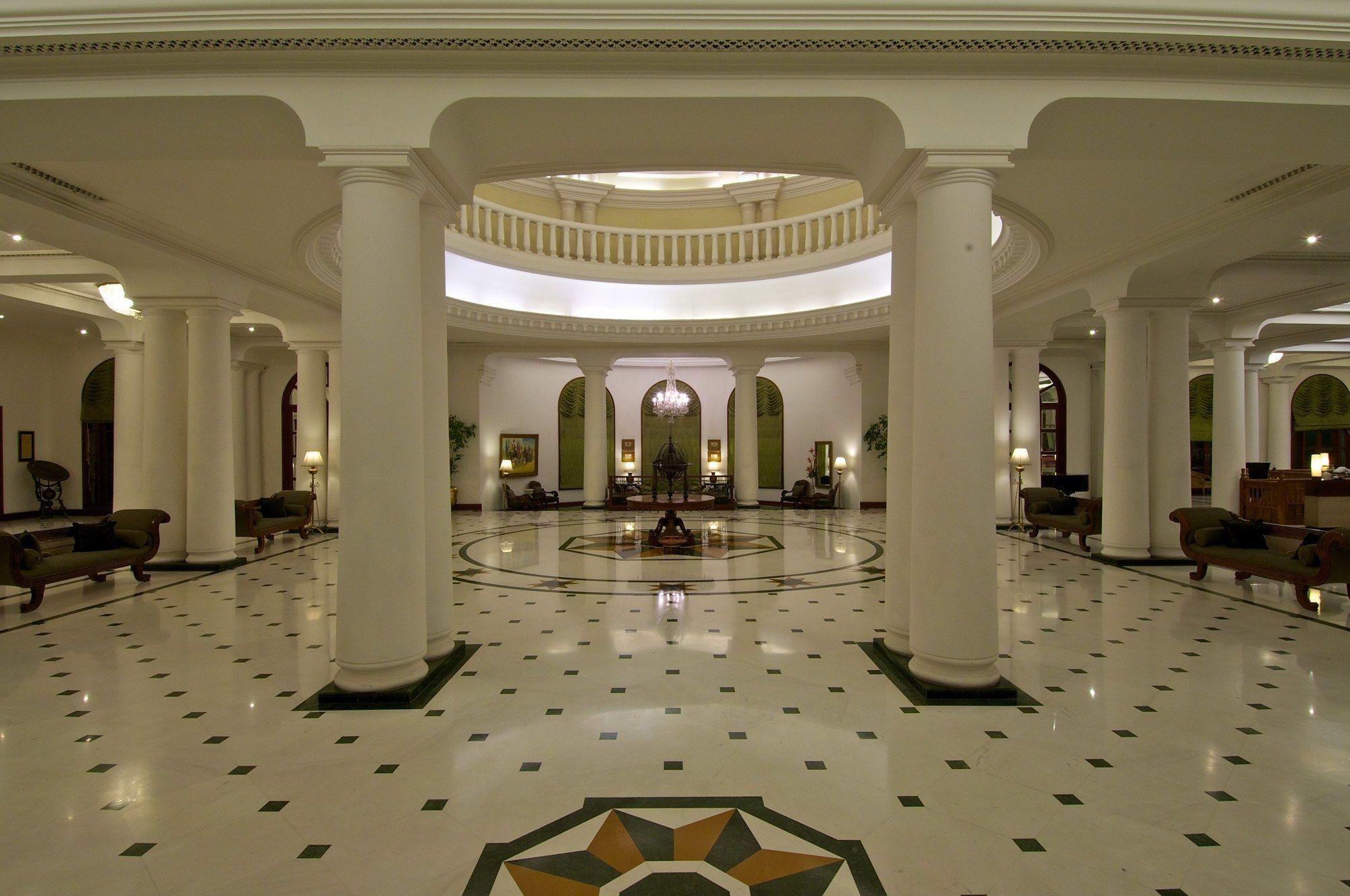 Taj Mahal Lucknow Hotel Eksteriør billede