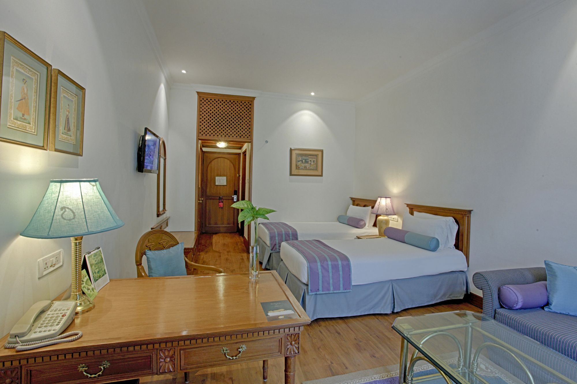 Taj Mahal Lucknow Hotel Eksteriør billede
