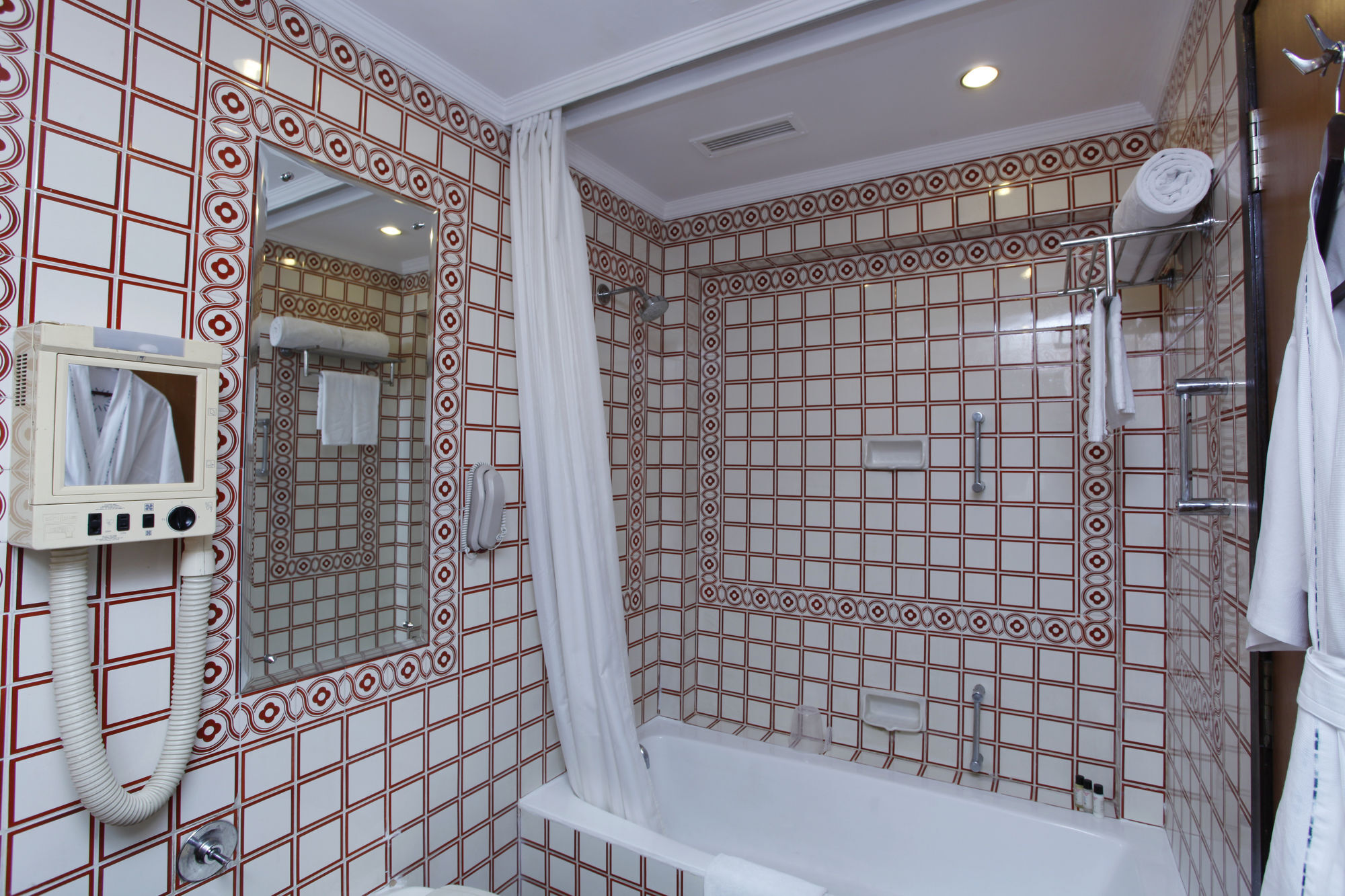Taj Mahal Lucknow Hotel Eksteriør billede